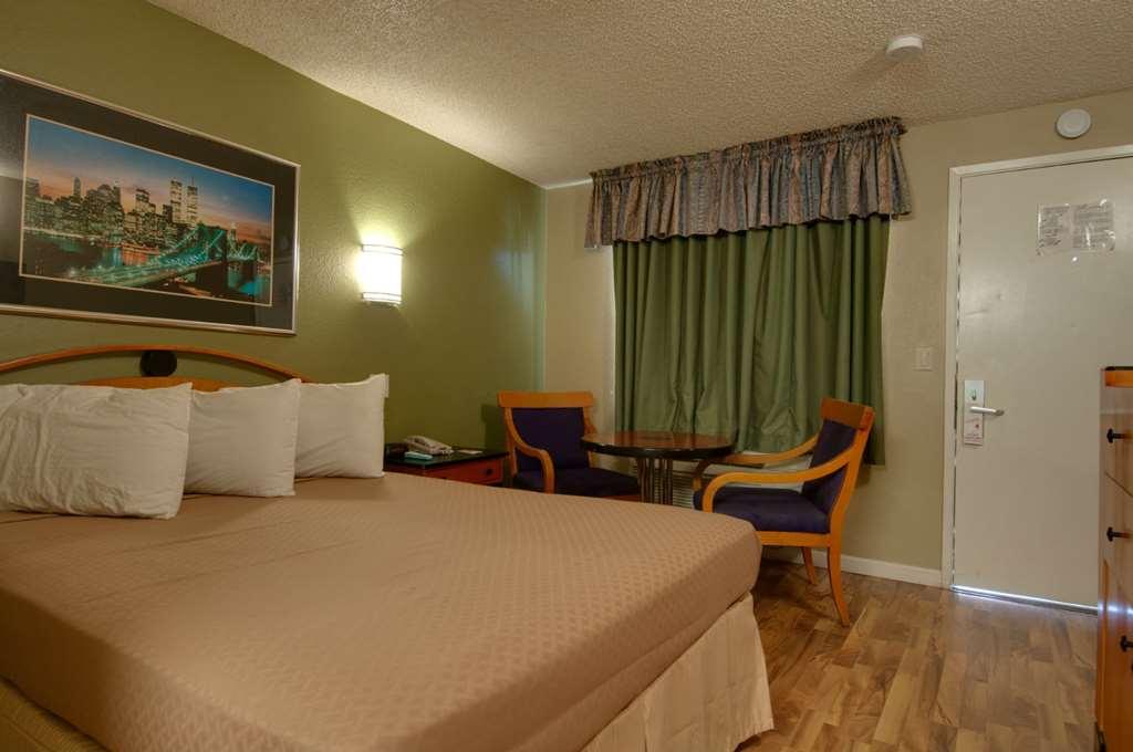Vagabond Inn Bakersfield North Chambre photo