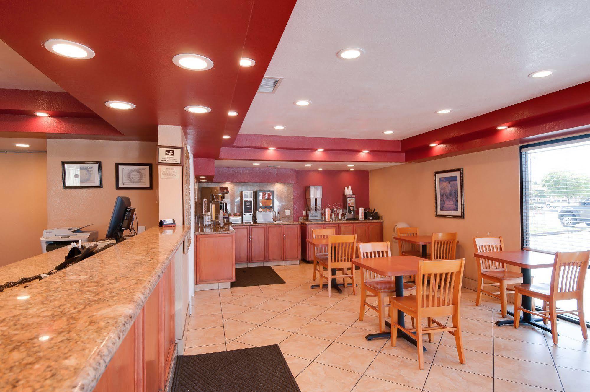Vagabond Inn Bakersfield North Extérieur photo